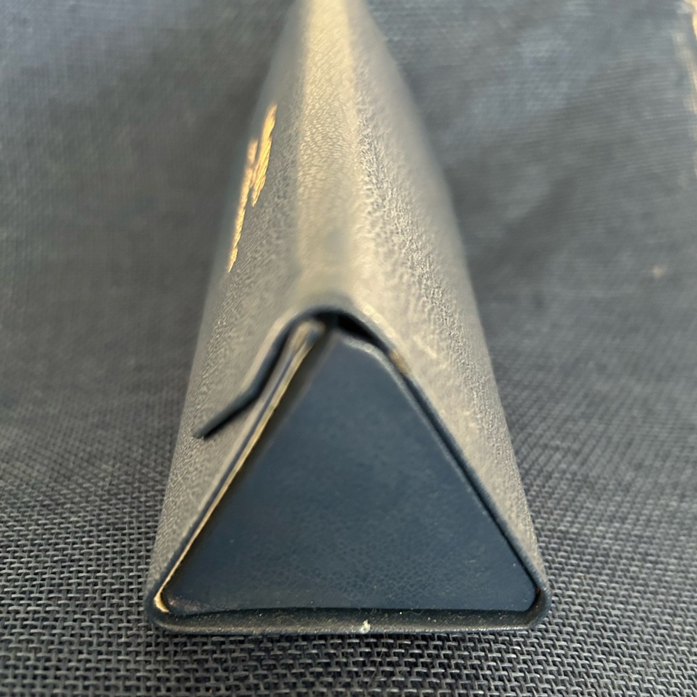 Colours by Alexander Julian Eyeglass Case - Picture 4 of 6